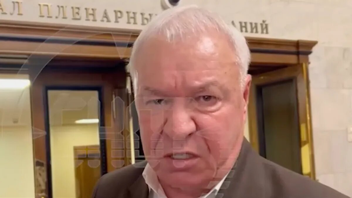 Стоп-кадр из видео Shot