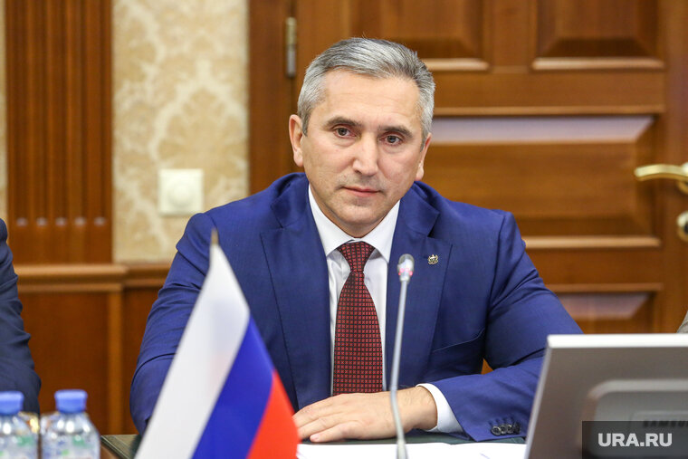    Александр Моор получил подарок в юрте казахов Упоровского района