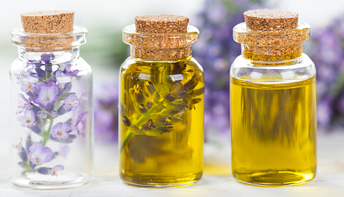 Эфирные масла. Картинка из открытых источников