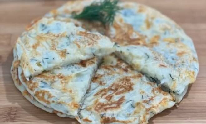 Сырные лепешки на кефире: 15 минут — и вкуснейшее блюдо готово!