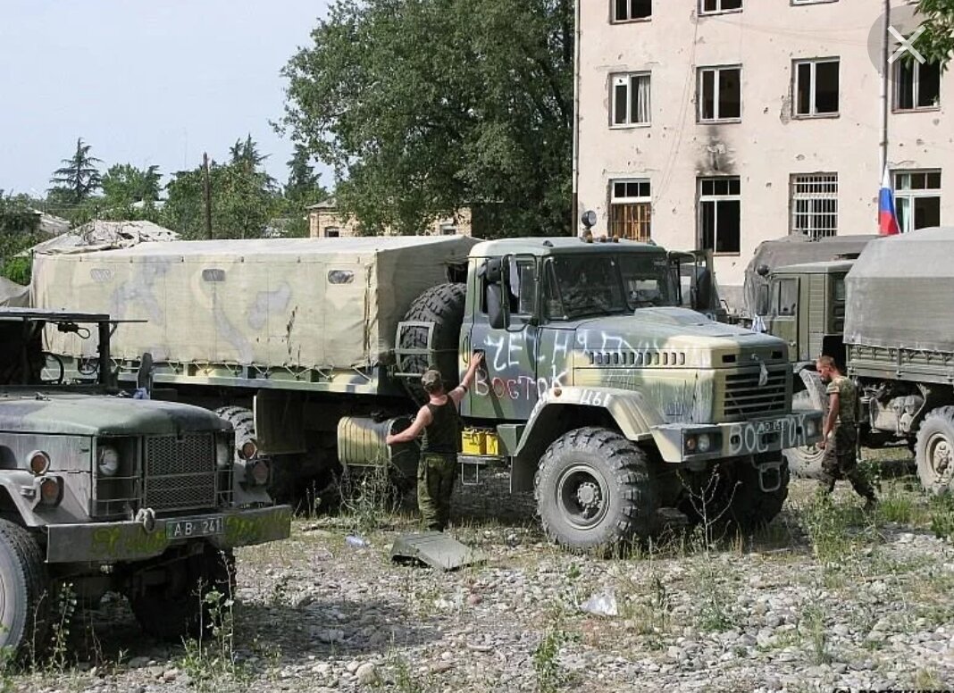 Брошенный груз. Трофеи грузинской войны 2008. Georgian Army KRAZ-6322. Война в Южной Осетии 2008 трофеи. Трофеи в Грузино-осетинской войне 2008.