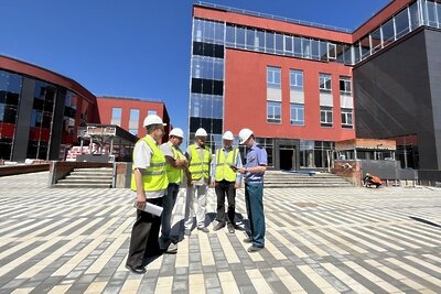    Благоустройство пешеходной зоны на набережной в Дубне © Пресс-служба Главгосстройнадзора Московской области