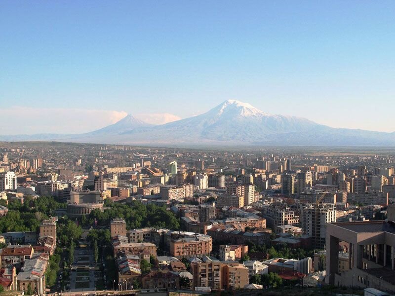 Москва — Ереван: сколько по времени лететь на самолете в 2023 году