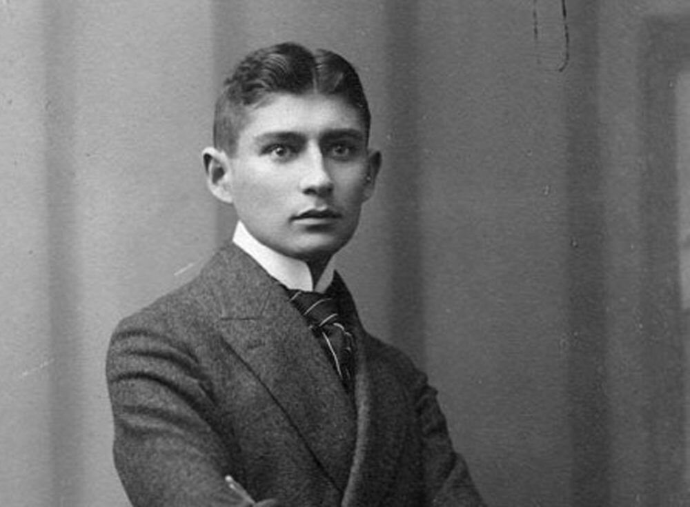 Что такое kafka. Отец Кафки. Кjdrf.