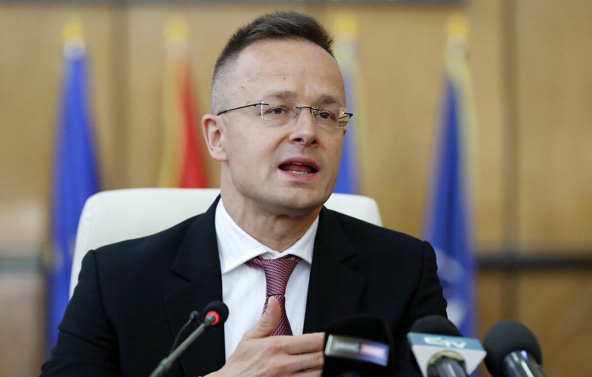    Глава МИД Венгрии Петер Сийярто  EPA-EFE/Robert Ghement