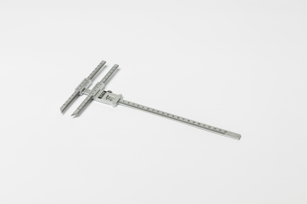 Фото с сайта https://www.seritex.com/new-products/gpm-sliding-caliper-poech-type-114