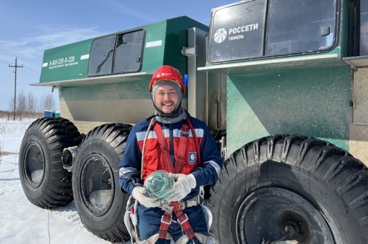    Энергетики повысили надежность электроснабжения распредцентра в Югре