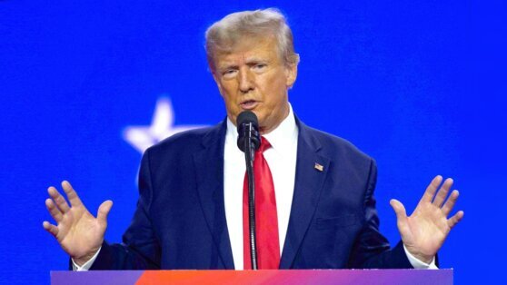    NYT: Трамп решил пропустить первые дебаты с кандидатами-республиканцами Сергей Бунеев