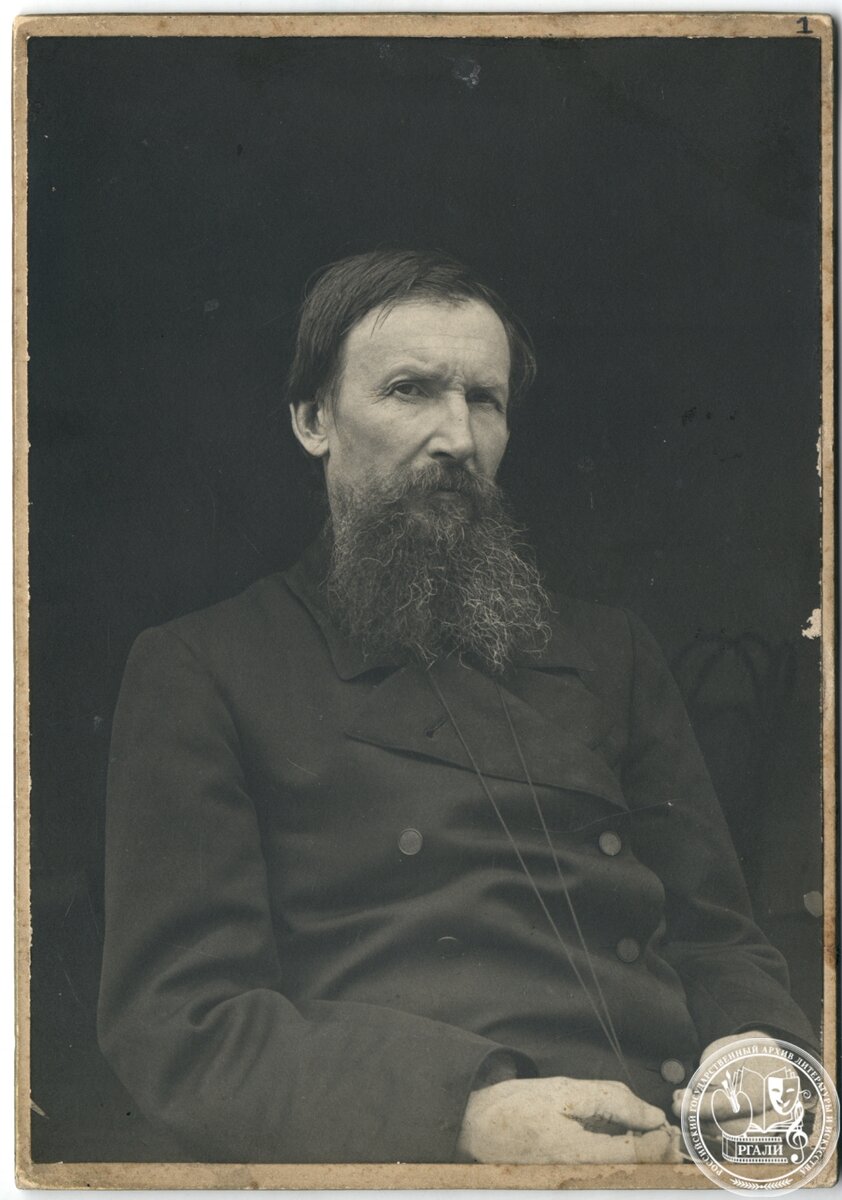 Портрет В.М. Васнецова. Фотография. 1910. РГАЛИ. Ф. 716. Оп. 2