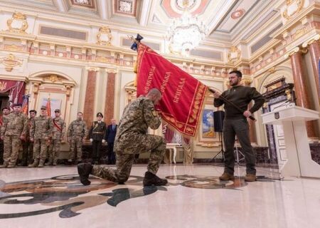    Зеленский против блока военных патриотов. Навстречу украинским выборам
