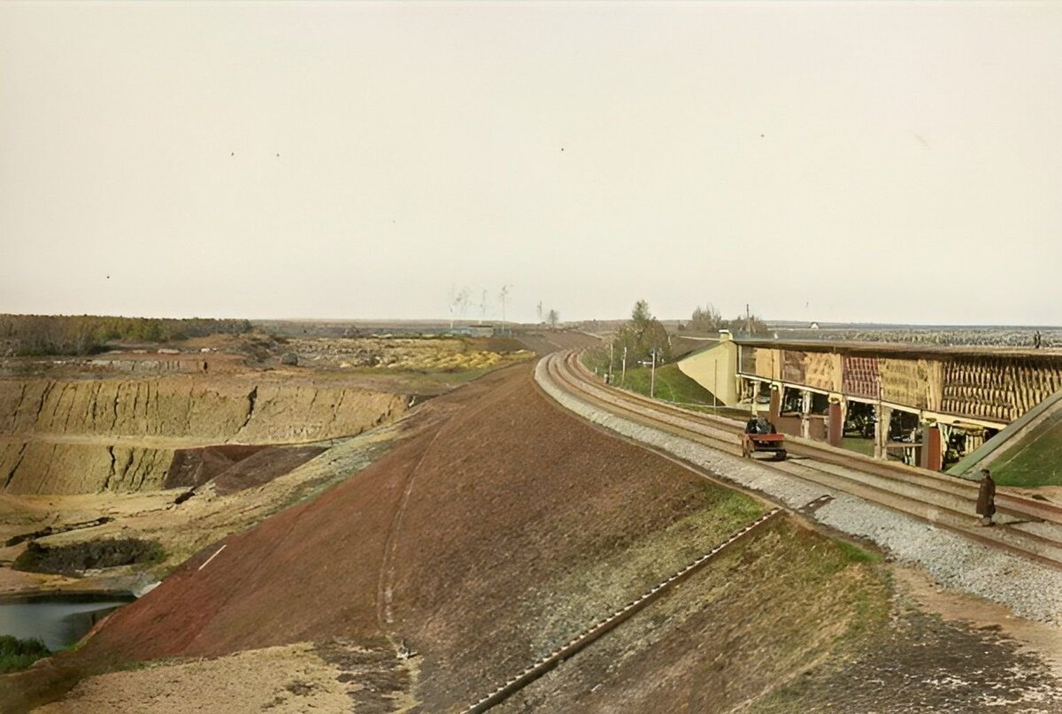 Николаевская железная дорога 1851. 1843 начало строительства николаевской железной дороги. Строительство железной дороги москва санкт петербург. Железная дорога москва санкт-петербург 1851. Строительство железной дороги москва санкт петербург.