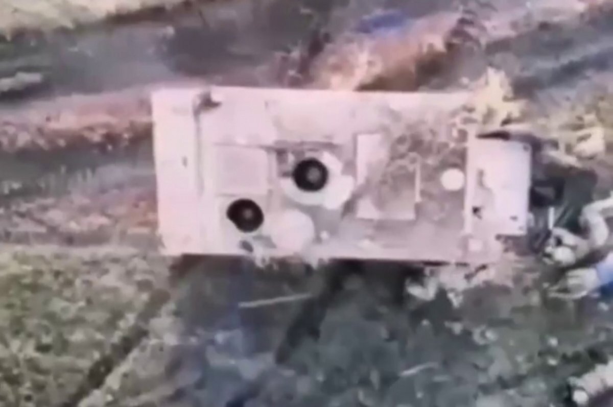    «РВ»: российский беспилотник поразил украинский БТР