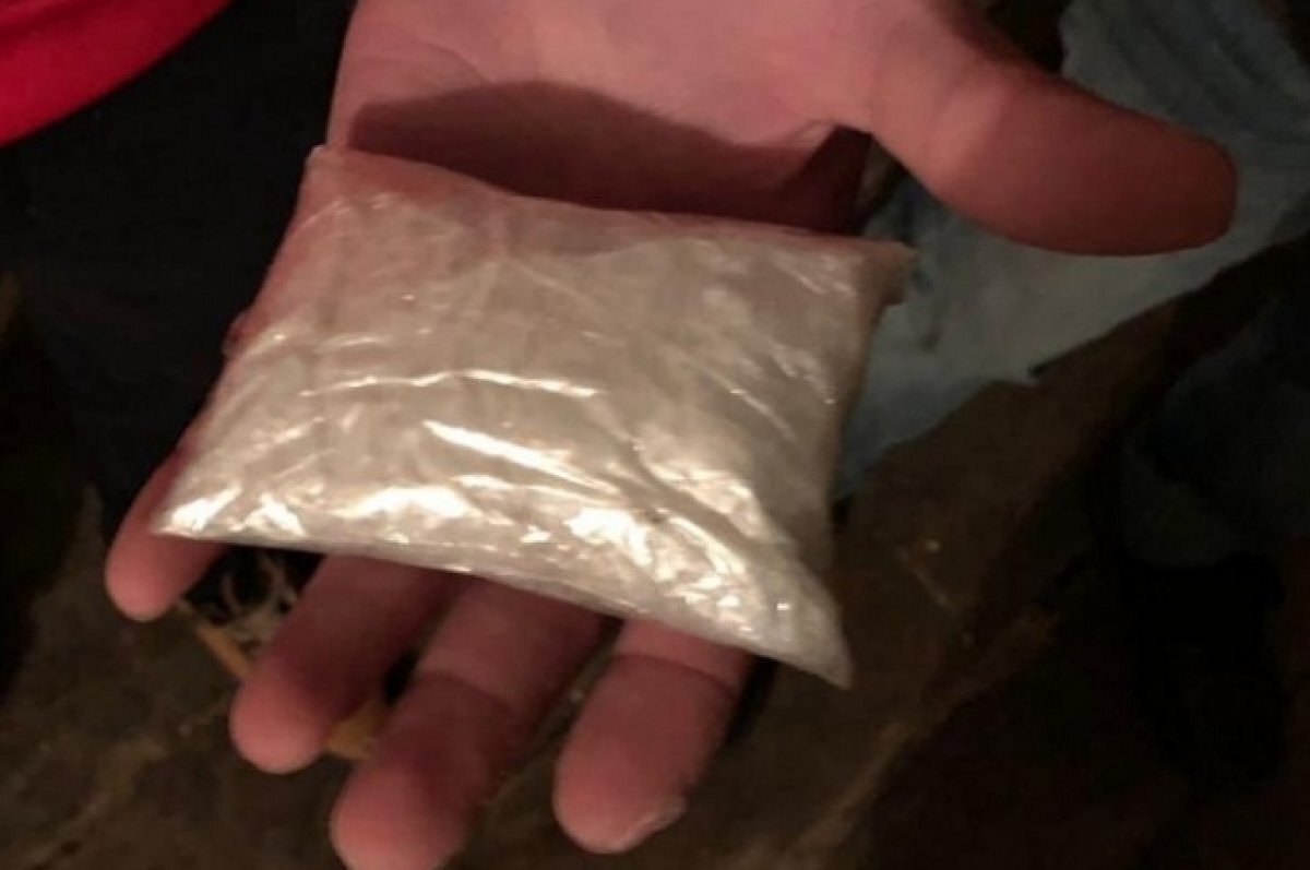    Полицейские Самары пресекли попытку сбыта героина уроженкой Узбекистана