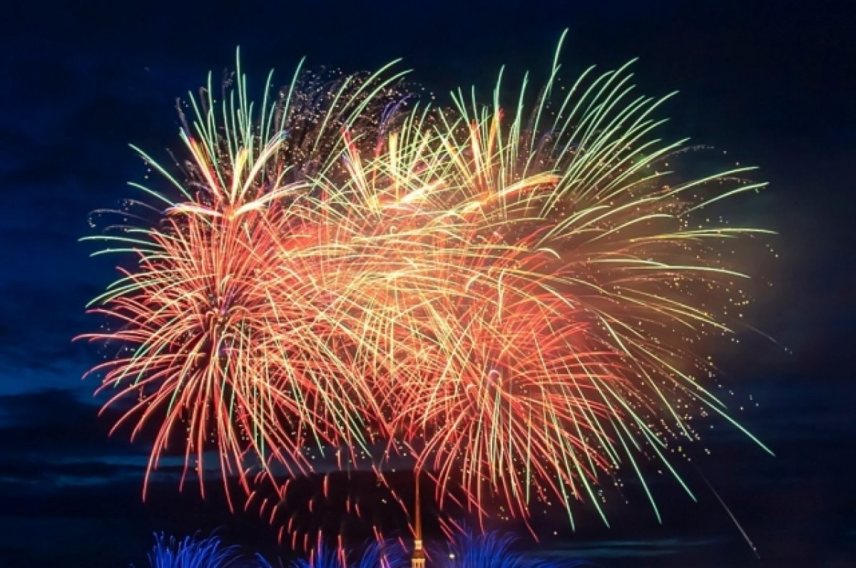    Петровский фестиваль огня пройдет в Петербурге в ночь с 27 на 28 мая