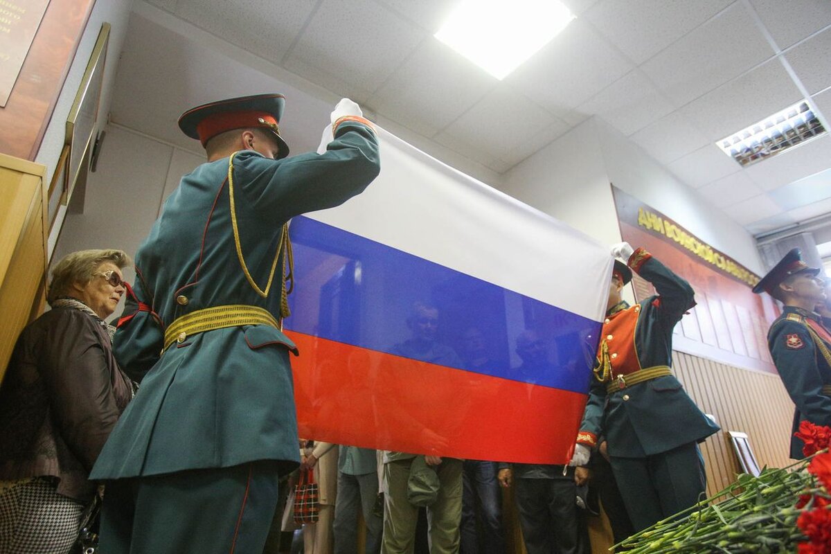 В Екатеринбурге простились с Игорем Истоминым.  Фото: Ольга Юшкова