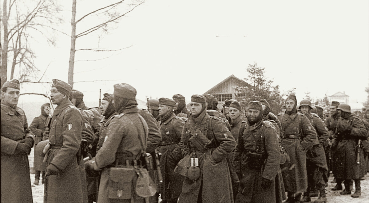 Французы под Москвой. Если посмотреть, то сразу видно, что ни разу не немцы