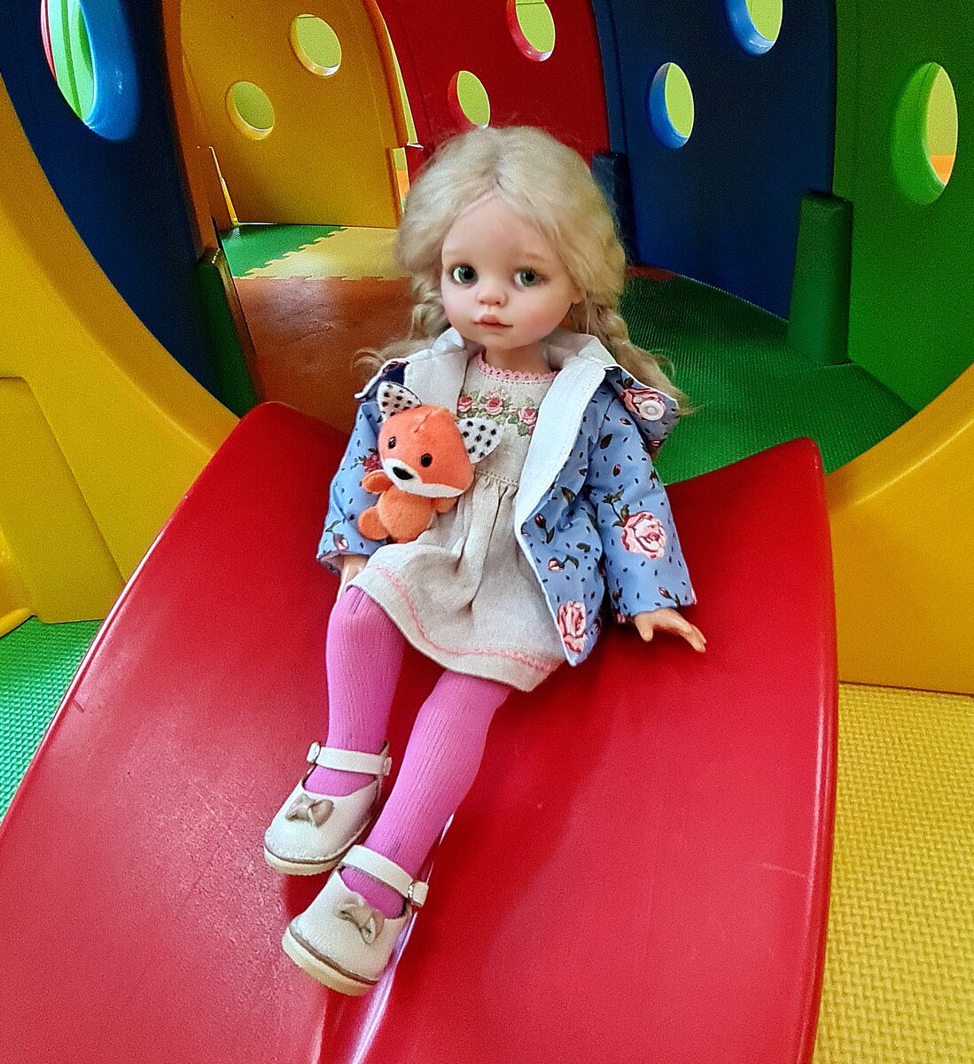 Детский центр, Марьяша тоже отдохнула. Фото автора