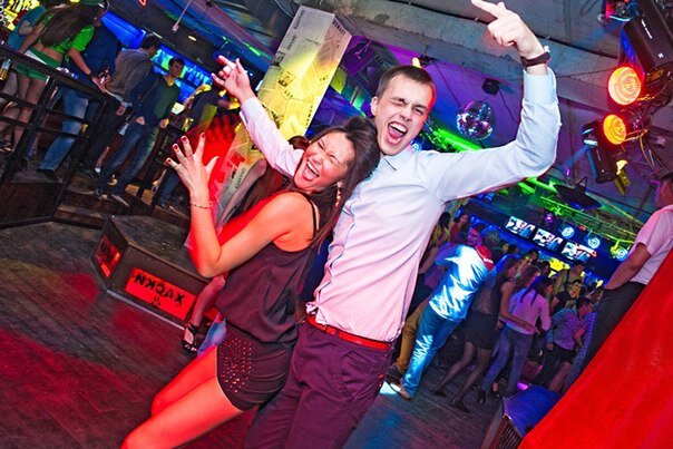 yandex.ru/images 
