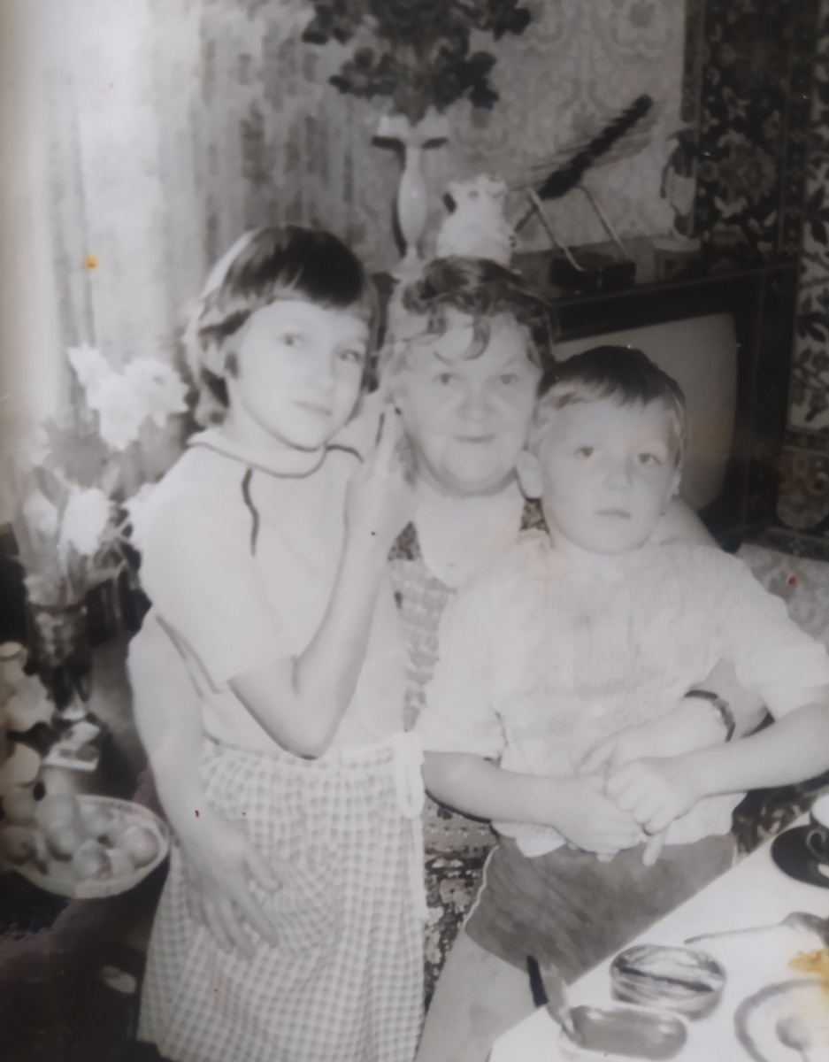 Есть очарование в старых фотографиях 