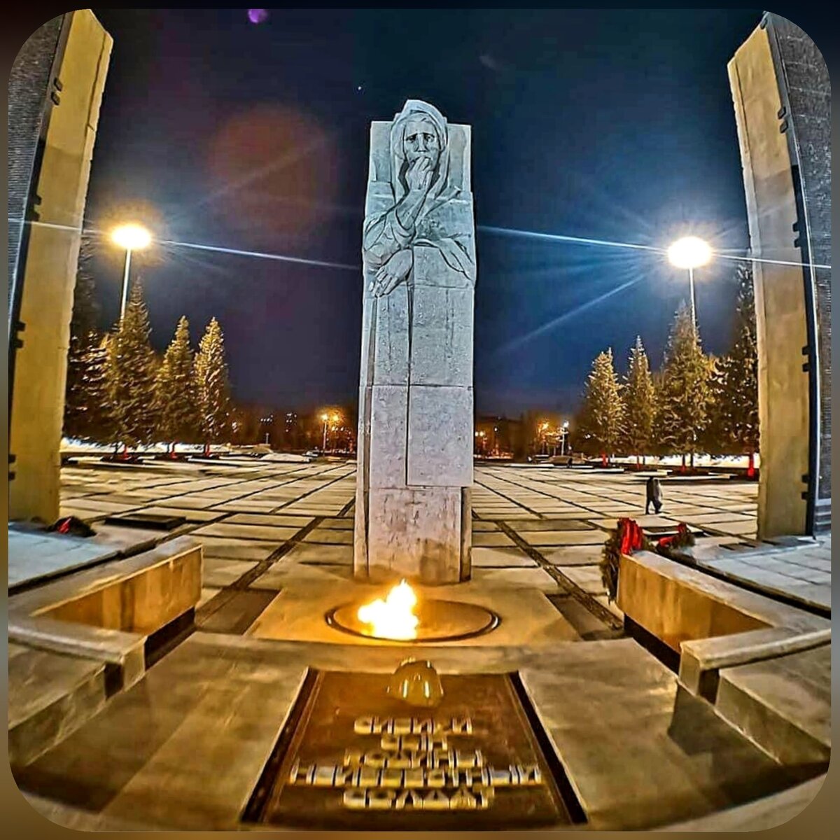 Монумент славы новосибирск фото