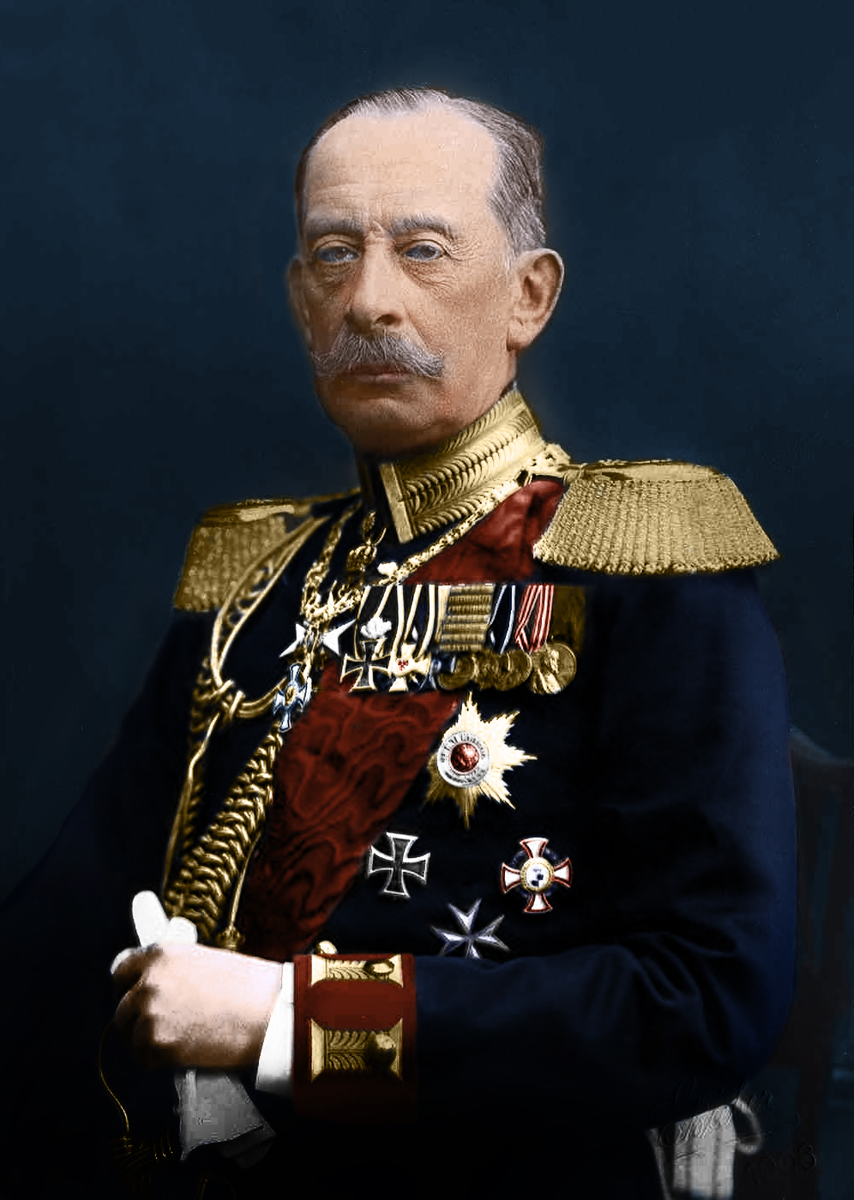 Граф Альфред фон Шли́ффен (28.02.1833 г. - 04.01.1913 г.) - граф, прусский генерал-фельдмаршал, начальник германского Генерального штаба с 1891 по 1905 год. Получил широкую известность благодаря разработанному им к 1905 году "плану Шлиффена" по разгрому Третьей французской республики и Российской империи. Фото из открытых источников.
