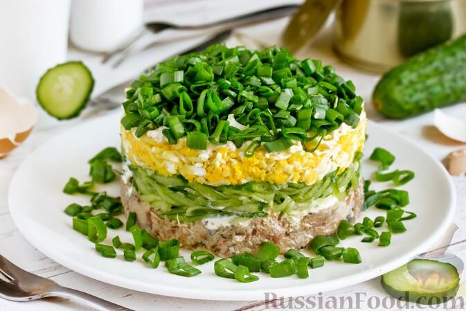 Котлеты из рыбных консервов с рисом и сыром