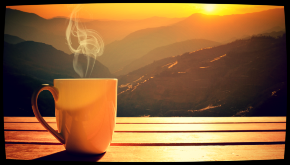  Утро успешного человека начинается с рассвета, а у многих и до.