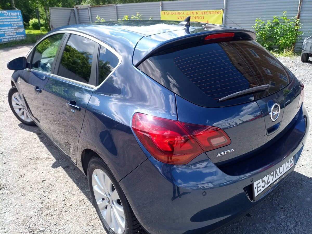      Опель Астра