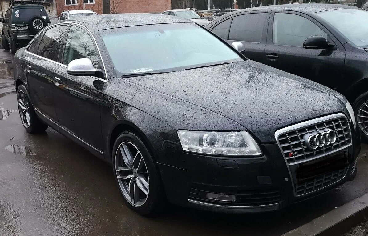 Ауди А6.