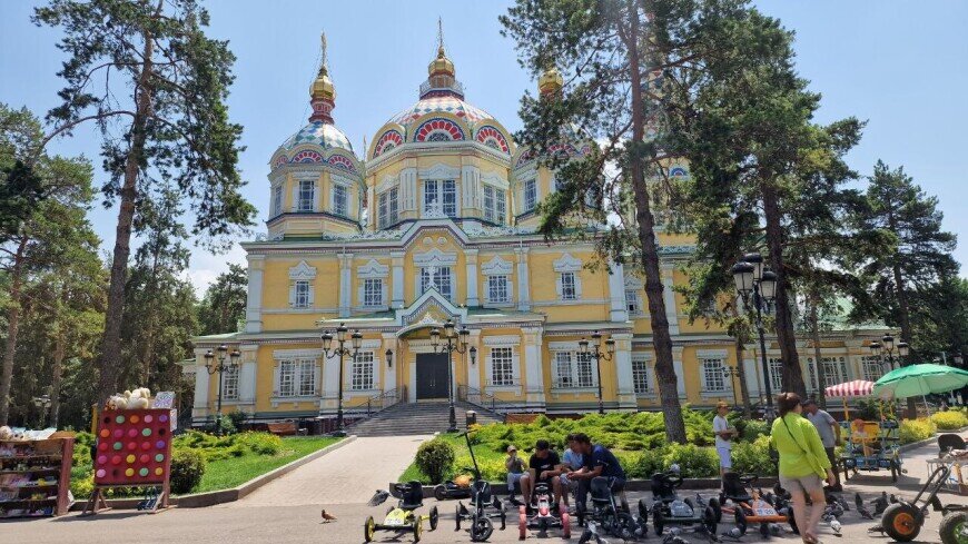 Вознесенский собор в алматы