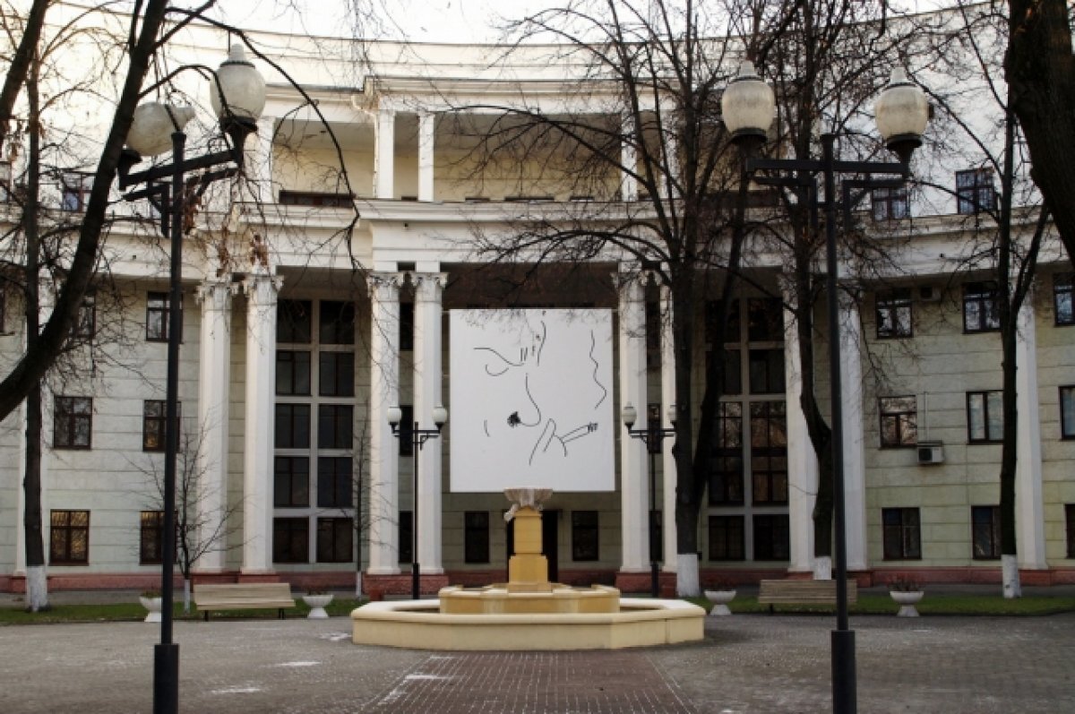    Акции киностудии им. Горького передадут в собственность Москвы