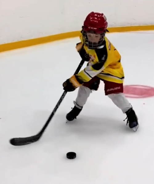 Как тренировать ложный обман юному хоккеисту