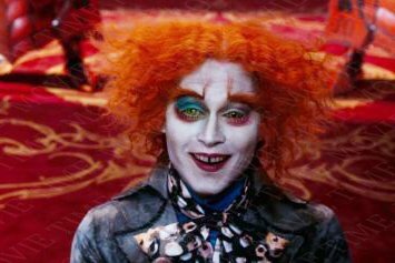      Джонни Депп в роли Шляпника