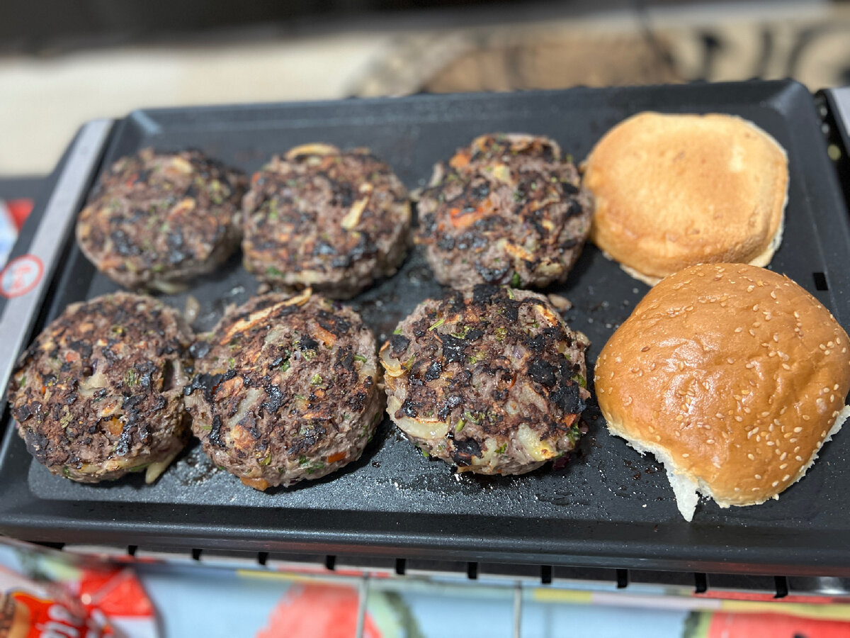 Гамбургер на восточный манер в домашних условиях: вкусно и точка | Вкусно  про Израиль | Дзен