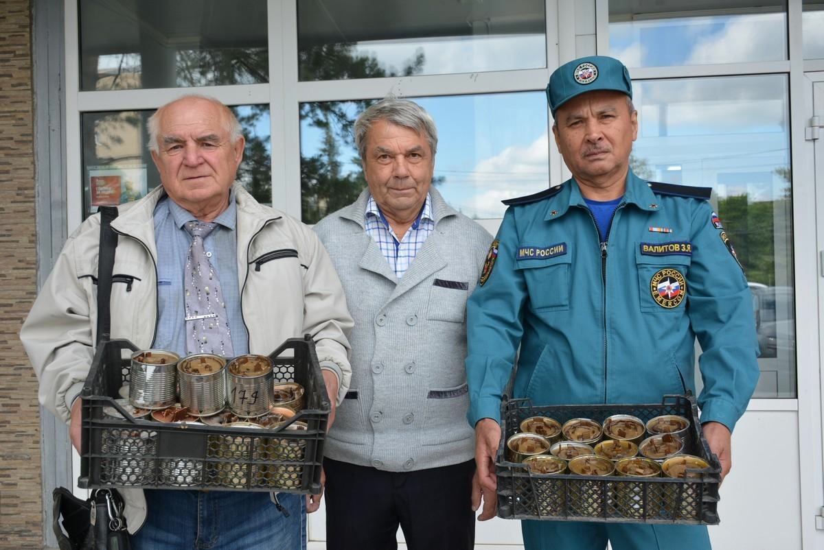  📷    Гайчане изготовили около 200 свечей для бойцов СВО на передовую Кристина Просвиркина