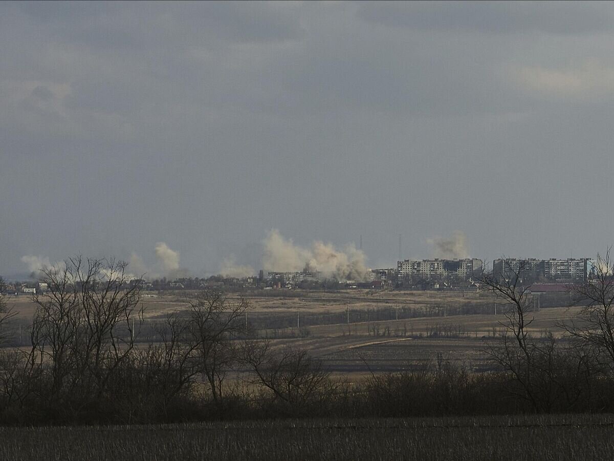    Вид на Артемовск (Бахмут)© AP Photo / Libkos