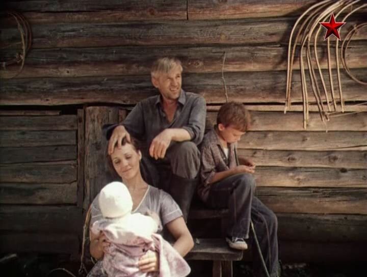 Кадр из фильма "Не стреляйте в белых лебедей" (1980)
