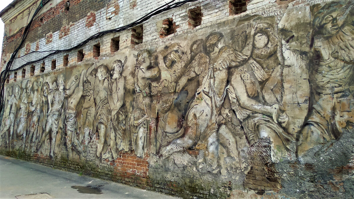 Стена ангелов. Авторы: Мария Хардикова и Вячеслав Белов