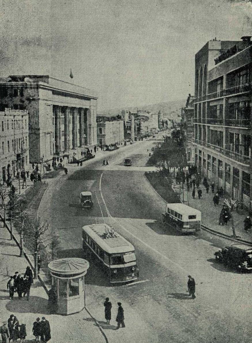 Проспект Руставели, 30-е года 20 столетия. Фото из открытых источников.