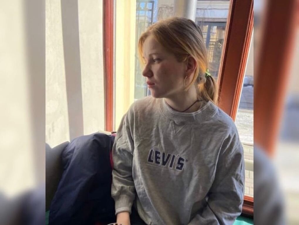    В Петербурге задержали подозреваемую во взрыве в кафе, где погиб военкор Владлен Татарский