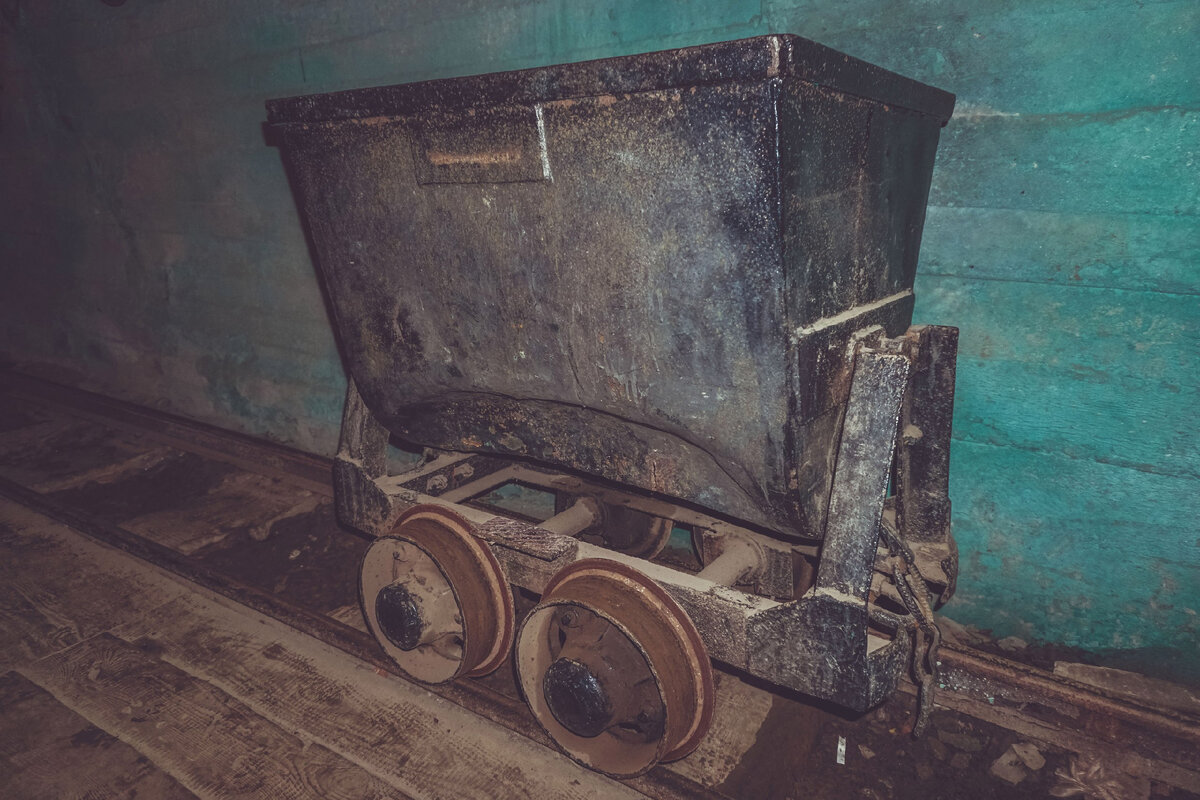 В учебной шахте