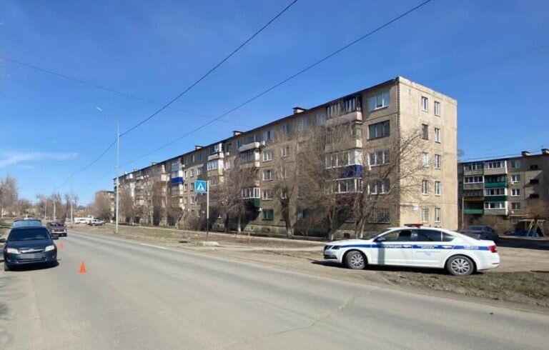    В Новотроицке водитель «Лады Гранта» сбил двух женщин на пешеходном переходе Кристина Просвиркина