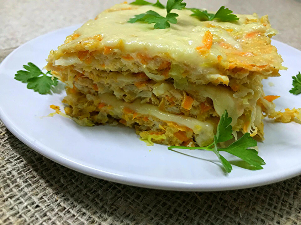 Капустная запеканка с фаршем в духовке
