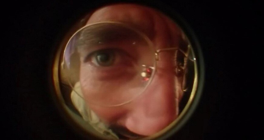 Я никого не вижу