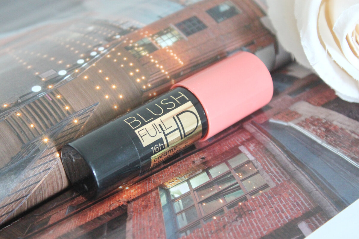 Румяна Eveline Full HD Blush 16h, в стике.