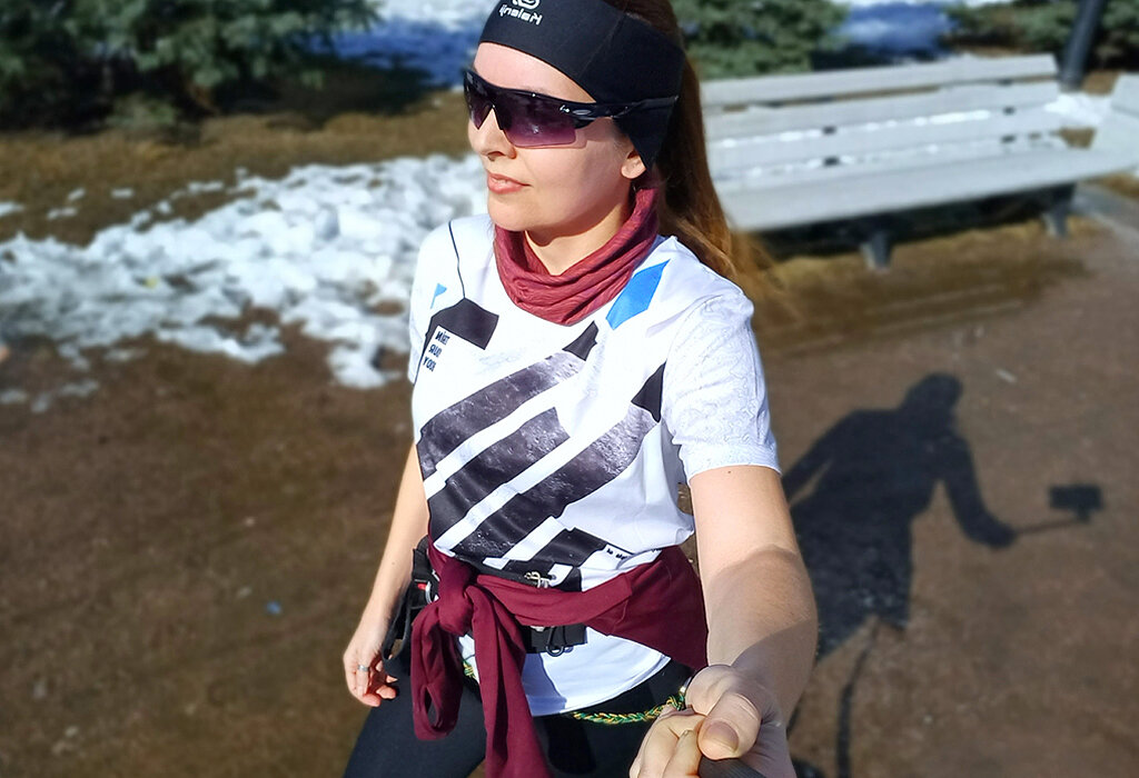 Я в новенькой футболке Fitskin