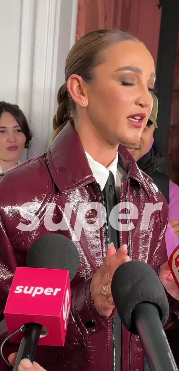    Ольга Бузова про свидание с Егором Кридом Видео: Super