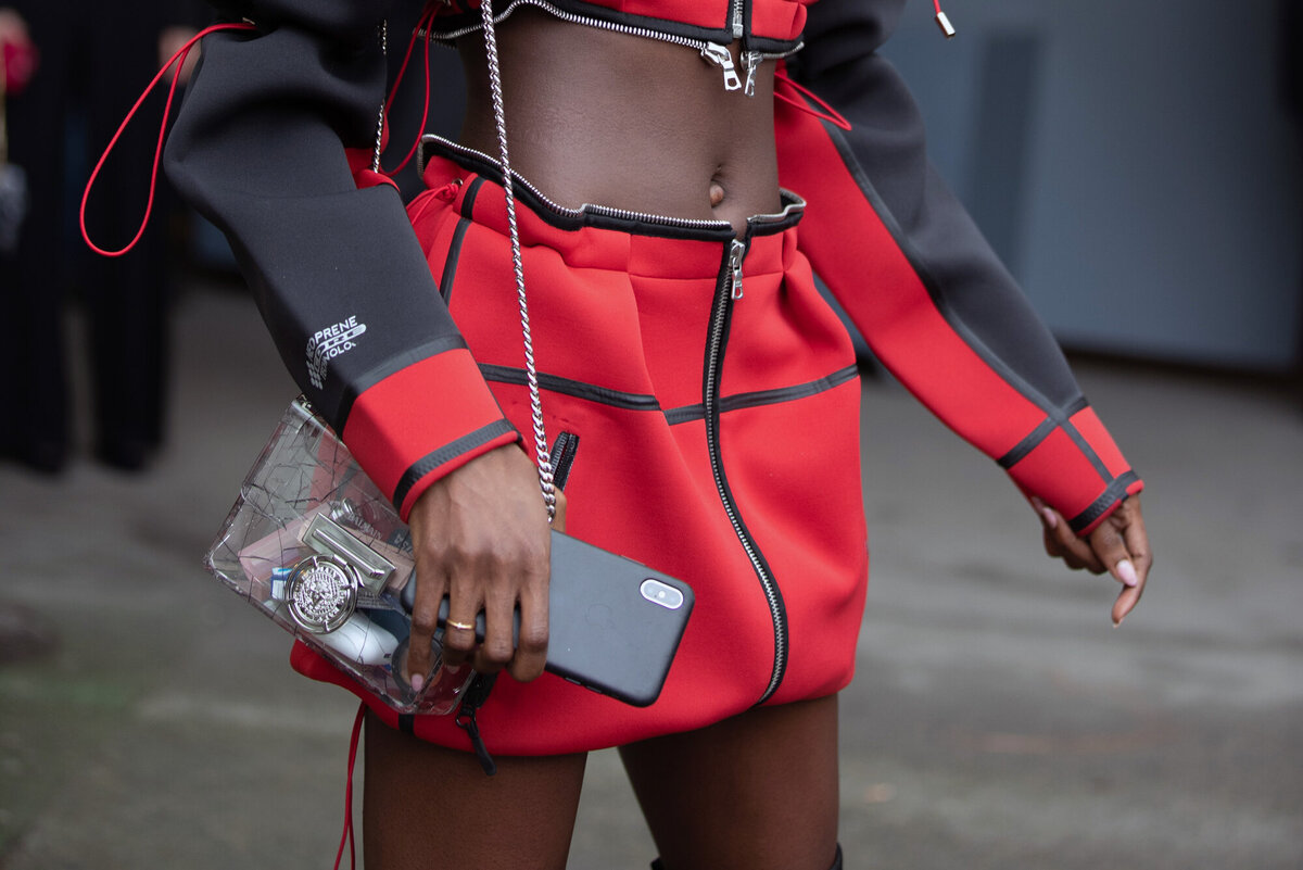     Эти 6 юбок на лето окончательно вышли из моды