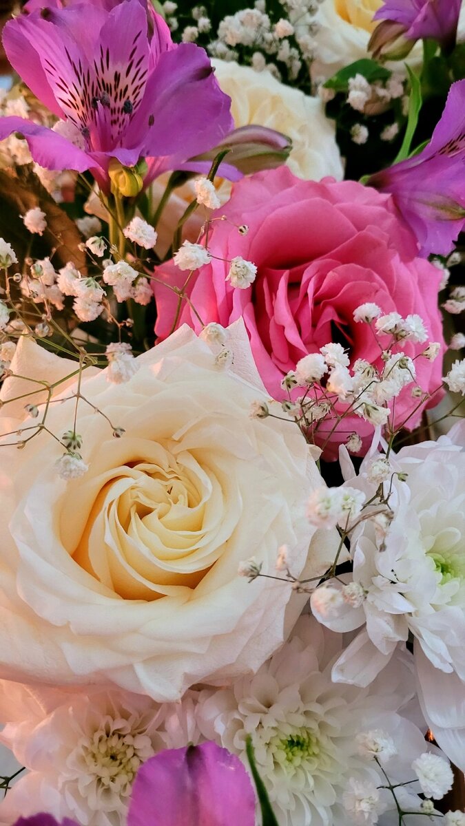 Украшение аналоя и храма к Празднику🌸🌼✨🌿