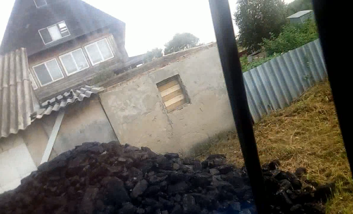 углярка без крыши